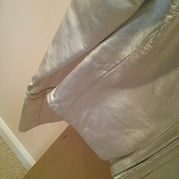 Genuine Leather Silver Jacket # 144C (N w/o T) - Picture 3 of 4